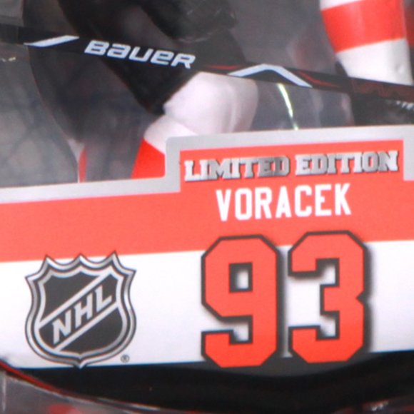 Jacub Voracek" Hockey Figurine by Imports Dragon for the Philedelphia Flyers NHL - Picture 5 of 5
